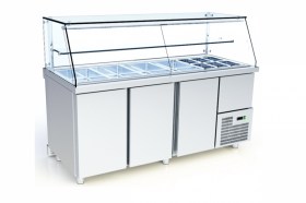 refrigerated-display-for-salads-with-3-&-half-doors